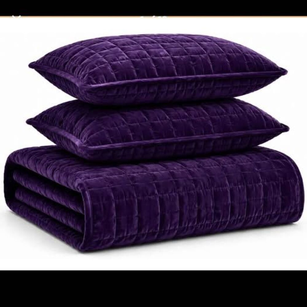 Purple Velvet Quilted Bedding Set with 2 Shams - New